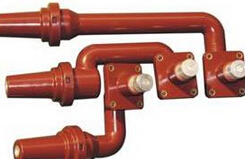 固封極柱可以用低壓?jiǎn)?/></p><p>　　網(wǎng)友提問(wèn)：固封極柱可以用低壓的嗎?</p><p>　　大禹答復(fù)：您好。固封極柱的目的是確保在正常工作條件下能夠正常使用的極柱在惡劣環(huán)境條件下也能正常工作。由于固封極柱的生產(chǎn)需要模具，工藝也較復(fù)雜，成本上升較高，以及外形安裝占用空間較多，加之低壓的絕緣問(wèn)題比中高壓容易解決，一般也沒(méi)有用密封式的極柱就能在較差的工作環(huán)境中正常使用，因此在低壓開關(guān)中沒(méi)有見(jiàn)到使用低壓固封極柱的。</p> </div>
      <div   id=